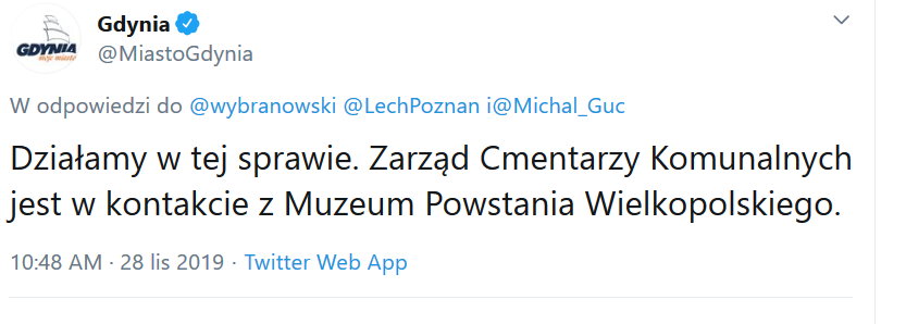 Zarząd Cmentarzy Komunalnych w Gdyni nie zgadza się - by   @Muzeumpoznan i kibice Lecha odrestaurowali przeznaczony do likwidacji grób Powstańca Wielkopolskiego!
Powód? 2 tysiące złotych. Urzędnicy twierdzą, że nie mogą zwolnić grobu z opłaty "wynajmu" 
Urząd <a href="/MiastoGdynia/">Gdynia</a>   1/2