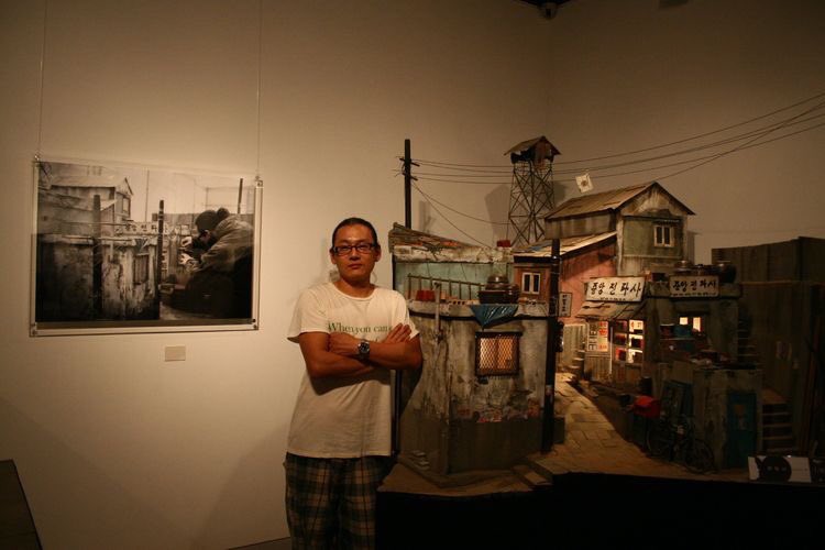 류승호 Ryu Seung Ho
이번에는 한국 레트로, 중앙전파사의 1낮 2밤 3응? 4엥?!!!