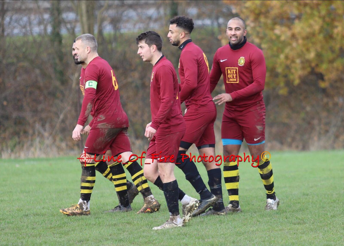 official_EHIFC's tweet photo. #lookingforwardtotheweekend #football⚽ #ehifc #weekendfootball #soccerlife #footballgamesallday #sameagainthisweekend https://t.co/lfFxGavNRS