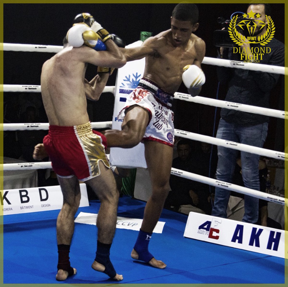 DiamondFight_WT's tweet photo. De la boxe de haut niveau, des athlètes, des enjeux et une passion commune... Vivement la prochaine 😉

#frontkick #elbowstrike #lowkick #passion #striking #diamondfight #fight #fighting #muaythai https://t.co/NKZ5twIuu9