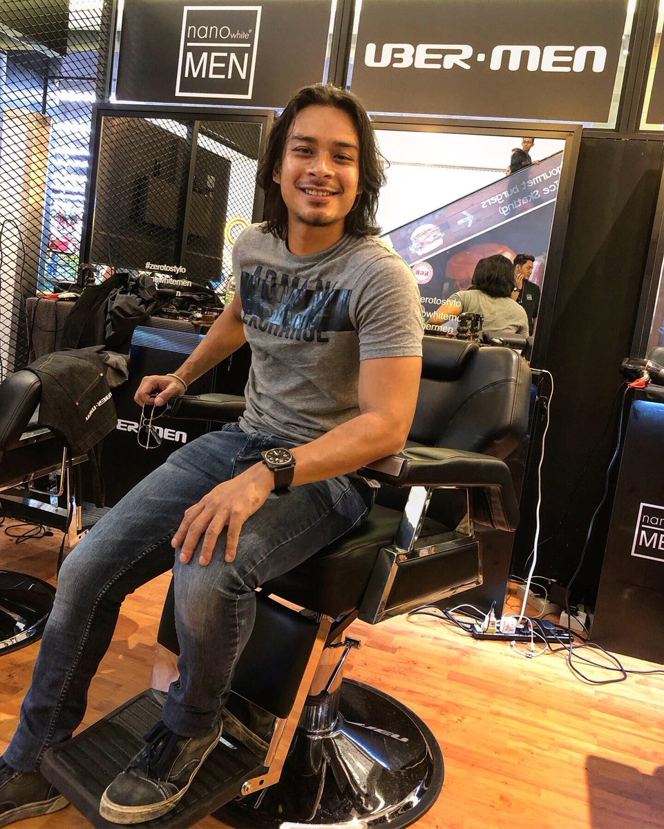 GambitSaifullah's tweet photo. Got myself a facial, hair cut, and styled at Zero to Stylo event by @ubermenmy and @mynanowhite.
It’s happening now until the 8th of Dec. @ LG, IOI Putrajaya.
You can get yours too, it’s a lovely complimentary by them!!
#ubermen x #nanowhitemen https://t.co/aZQwCmbk8G