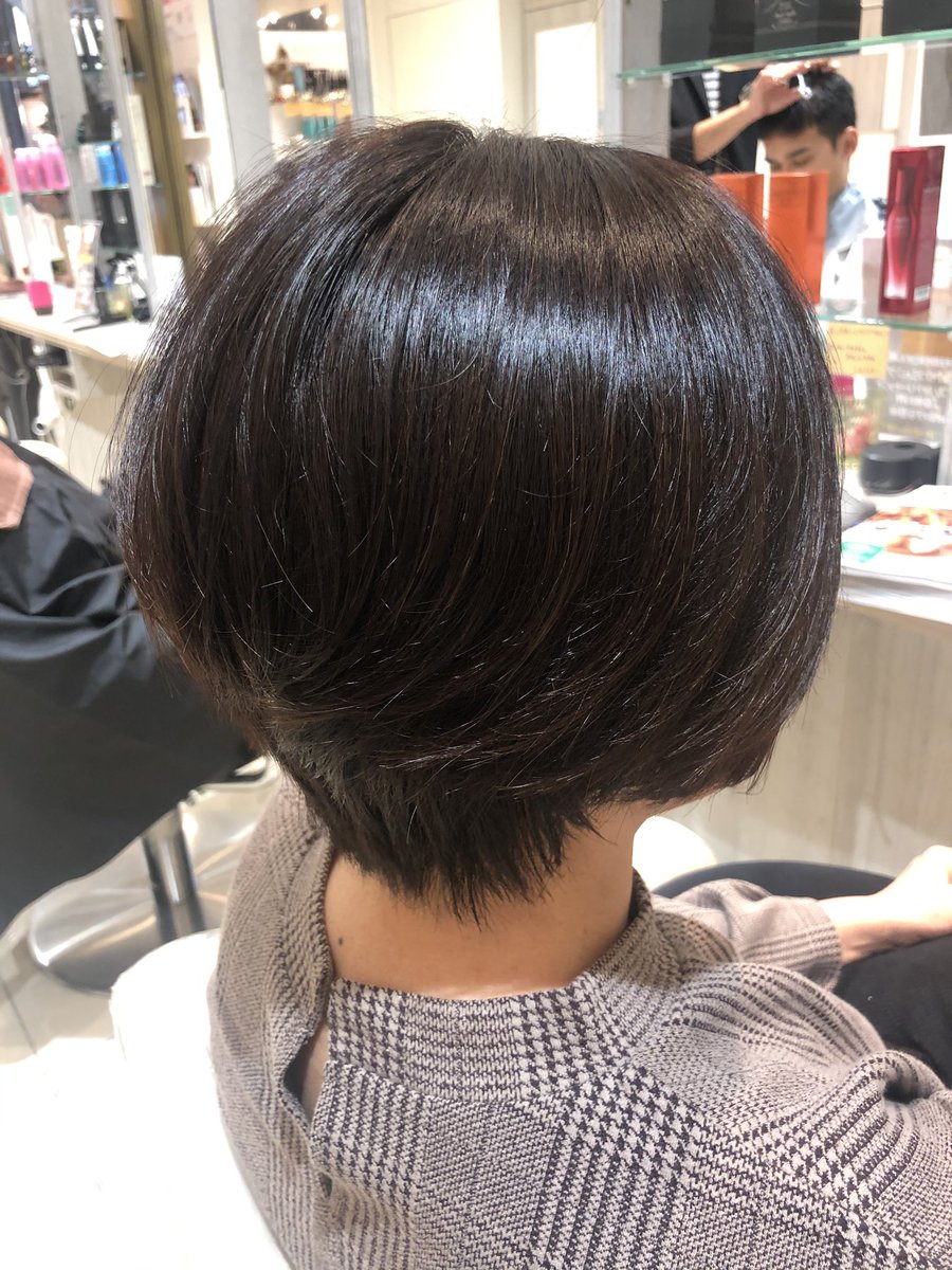 Ayaka V Twitter ショートカット レディースカット Ash上大岡 Ash ハンサムショート スタッフカット やっぱりショートカットが一番好きだし極めたい