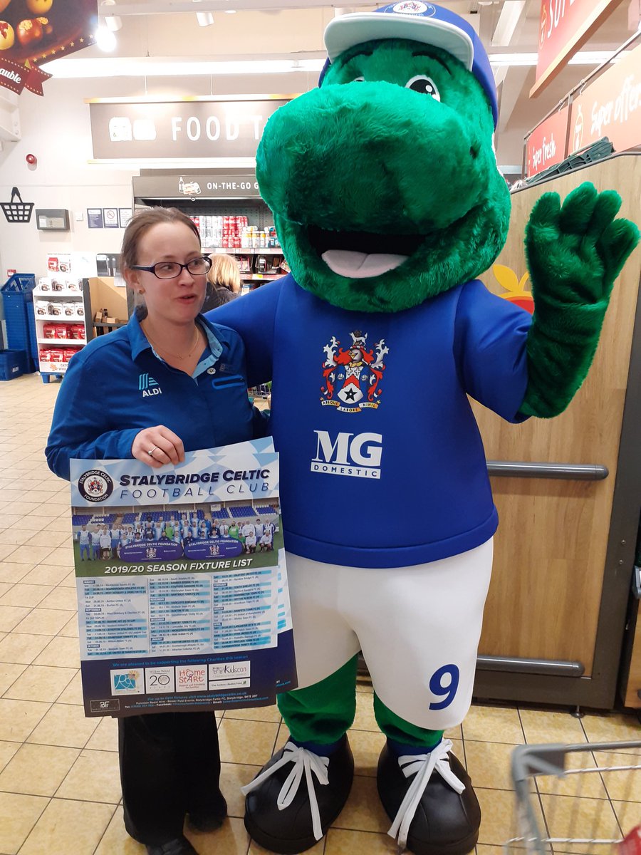 Stalysaurus1's tweet image. Enjoyed getting out and about in #Stalybridge yesterday, bit cold wasn't it? Good to see you all #MascotMatters