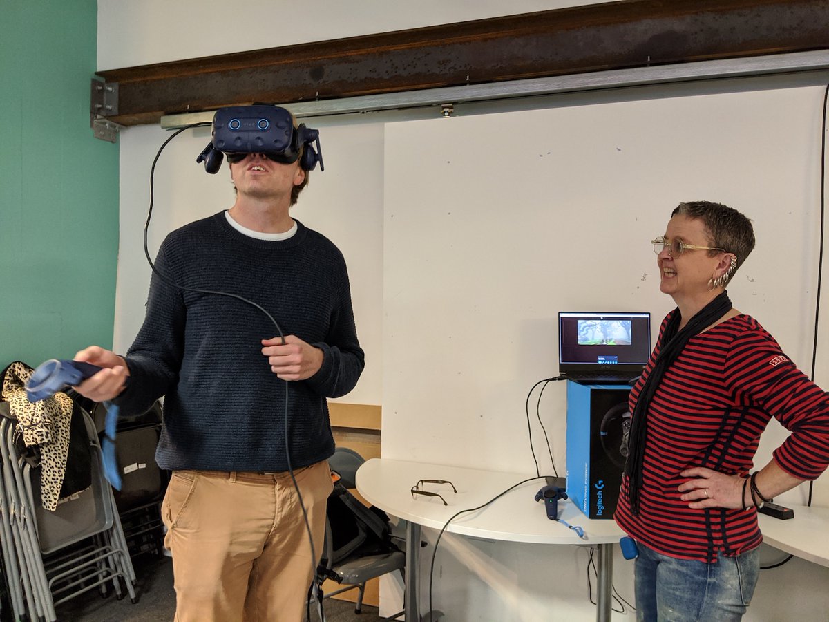 FuseBoxBtn's tweet image. Our #ArtsDriva showcase is a go!  Drop by @NEHOpenStudios until 8pm and try out a range of #VirtualReality, #360 and #MotionCapture experiences and projects created by local artists. (We also have mulled wine and mince pies 🤤) #OpenStudio @artistshouses