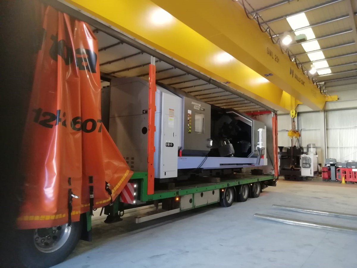 MillsCNC's tweet photo. Another machine all set and ready to go! 

#MillsCNC #LikeNoOnElse #Doosan #MachineGreatness #Delivery #NewMachine https://t.co/qqObEYFMsQ