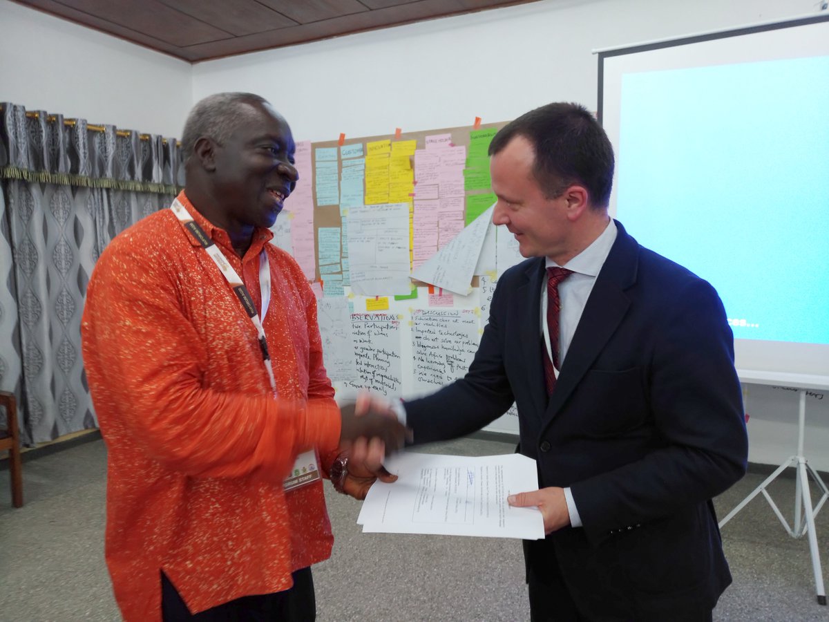 ESSA_Africa's tweet photo. We are proud to announce our partnership with @ruforumsec -  leaders in research and advocacy in higher education.
Professor Adepola Ekwamu and our CEO @EssaOlaf confirmed the partnership at the RUFORUM Annual General Meeting in Cape Coast, Ghana.
#AGMGhana2019 https://t.co/98dIrAKp8j