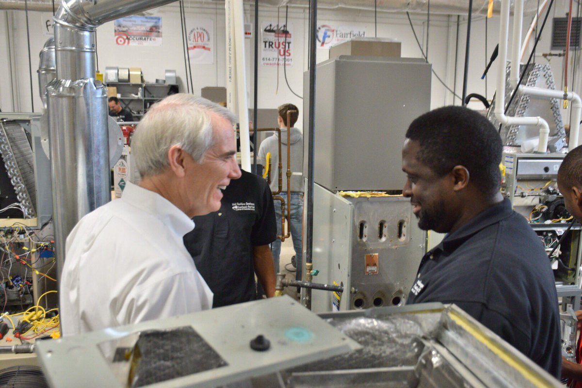 robportmanOH's tweet photo. I enjoyed my visit at Fairfield Career Center (@ECFTS) &amp; the productive discussion with the school’s leadership team as well as with local business leaders about how best to ensure Ohioans get the skills training they need to succeed in the #jobs available today. #JOBSAct https://t.co/RgasJCiCXm