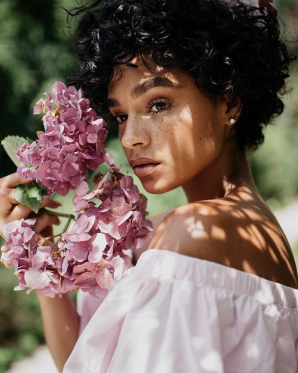 aartisthelp's tweet photo. @aiyanaalewis references 🥵 https://t.co/vE8iB3JJ8f