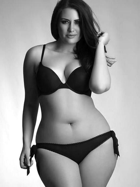 Thick and sexy #bodypositivite, #thickandsexy, #lovethecurves, #curvyandsex...