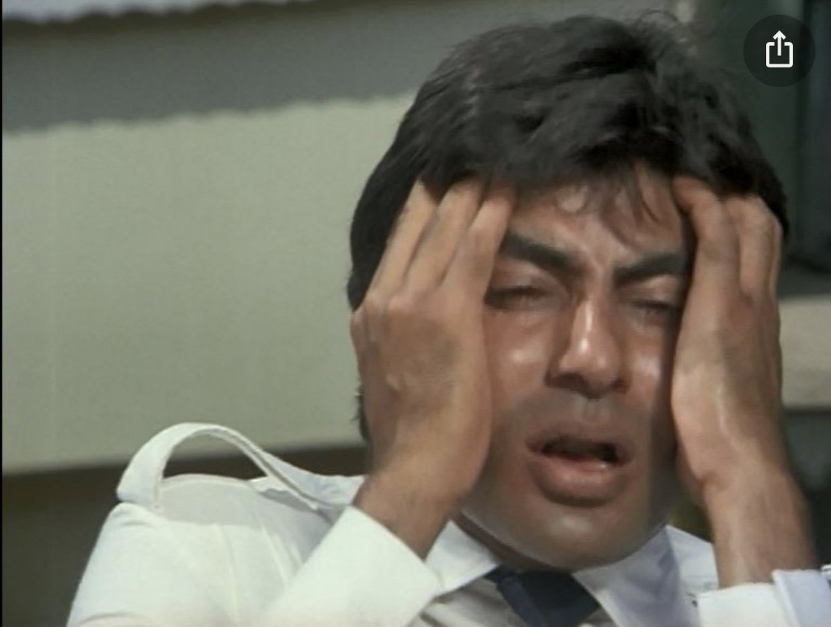 Ashabachchan's tweet image. 1974.          45 years passed on my fav  film.  Majboorb.    What a performance by Amitabh bachchan as always .    Congratulation my hero .  Best actor @SrBachchan  all the very best for all you do .   &amp;amp; will do in future .  Lots of lots of Love. &amp;amp; respect. 🙏🏼💕🌹