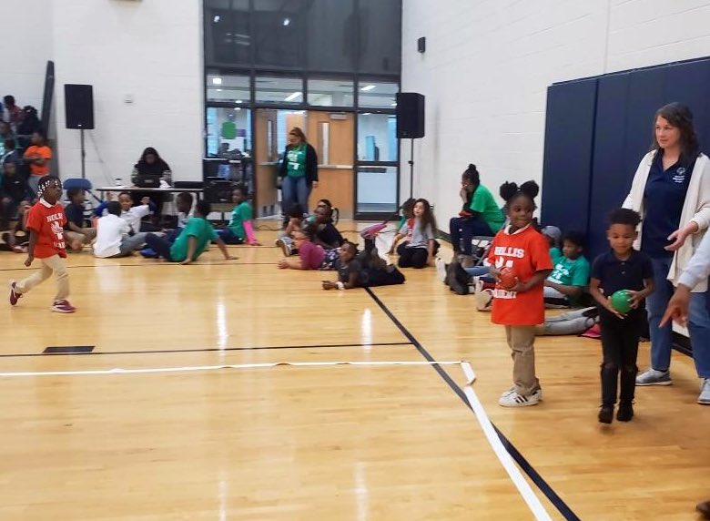 APSHollisCrew's tweet photo. Such a wonderful way to conclude our celebration of Inclusive Schools Week! The Hollis Special Olympics was made even more phenomenal with the help of @SOGAchampions! THANK YOU for all you do! 💙💚 #ISW2019
#BecomingTheNext https://t.co/cXVmiPyzFY