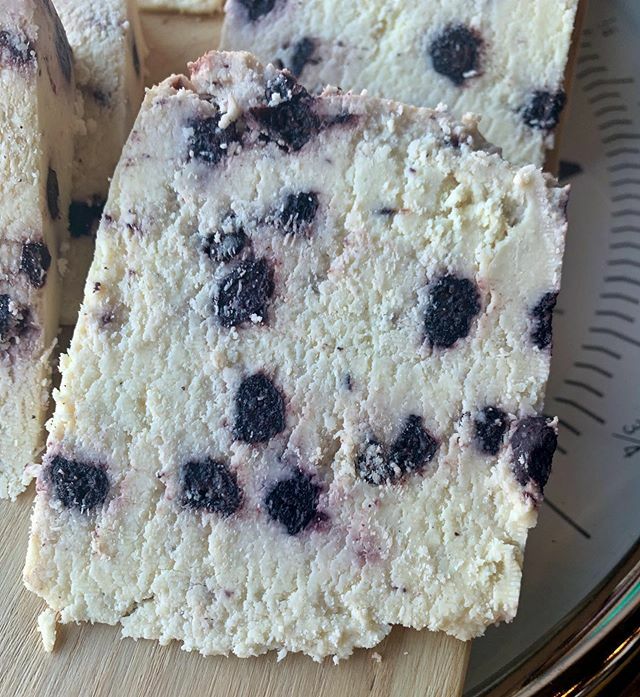 anchormarket's tweet photo. New in the case and perfect for breakfast! Clawson’s Blueberry Fayre, a classic British cheese is crumbly, tangy and sweet. Enhanced with blueberries, this White Stilton is a tasty and aesthetically pleasing addition to a cheese board or crumble on top o… https://t.co/fb2w0ruAIM https://t.co/DnRYPyd5o1