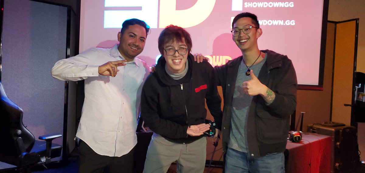 Showdown Smash tweet media