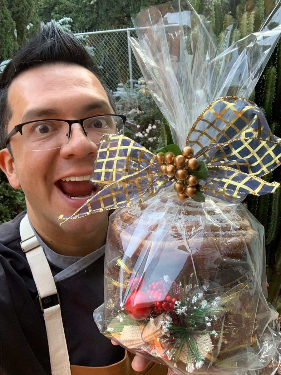JoseRaCastillo's tweet photo. Habemus Panettone!!! Sí señor, a partir de hoy estará en todas las tiendas, POR FAVOR si harán pedidos que sean con antelación para consentirlos como se merecen!!! 

👇🏼
Info@quebo.com.mx https://t.co/q2Zzlqt8h7