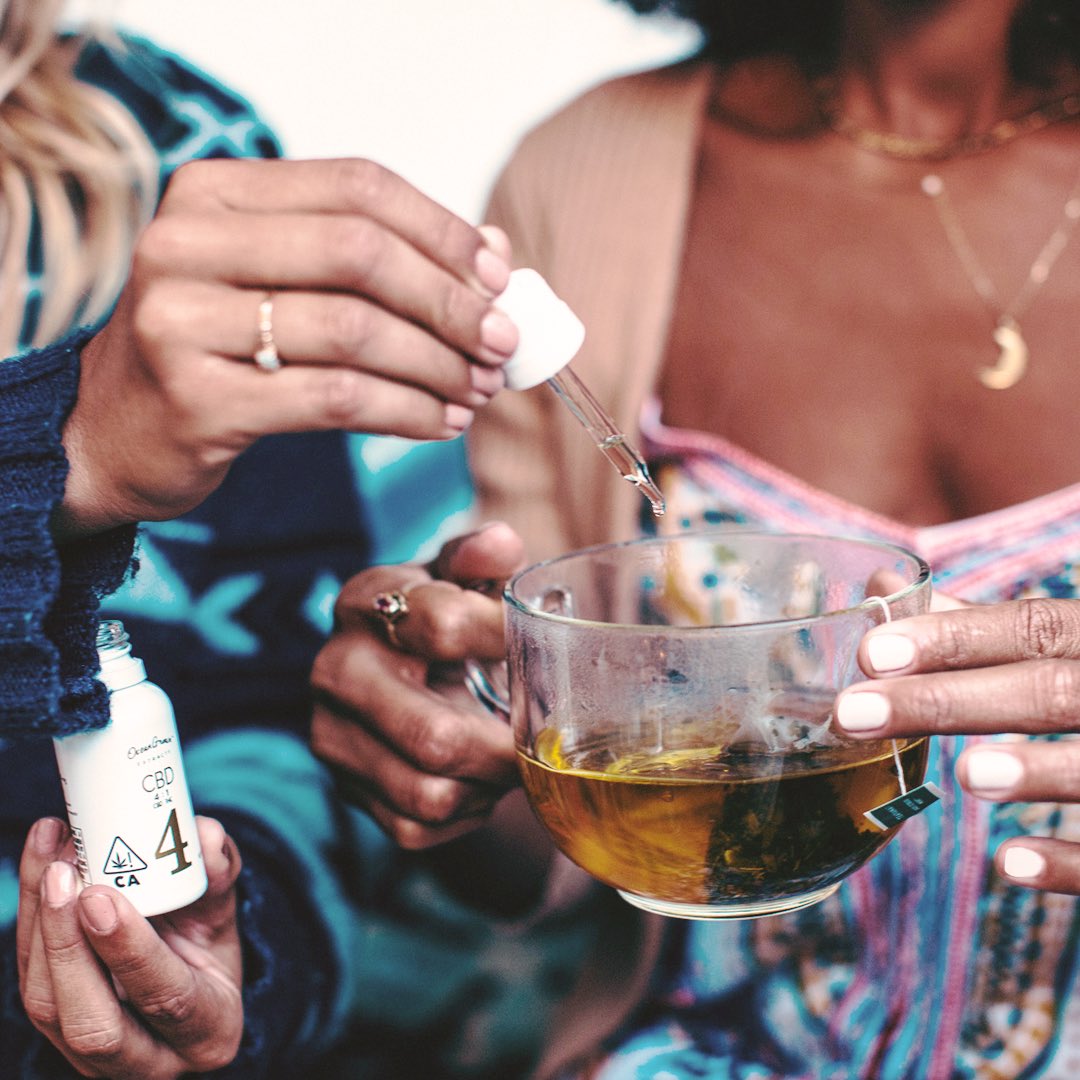 OGextracts's tweet image. Did you know #tinctures are one of the quickest ways to feel the benefits of #cannabinoids? ⁣⁣Our tinctures are whole-plant derived and formulated with coconut oil, to help your body metabolize the cannabinoids quicker - known as #bioavailability. Learn more at our link in bio.