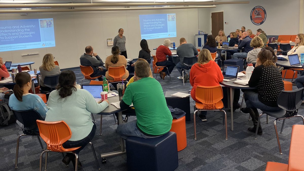 BrettRWoodcock's tweet photo. “Everybody in this room can be a part of doing good things when someone is hurting.”-Jeanne Elmer #traumasensitiveclassroom https://t.co/kyaD4xB2z2