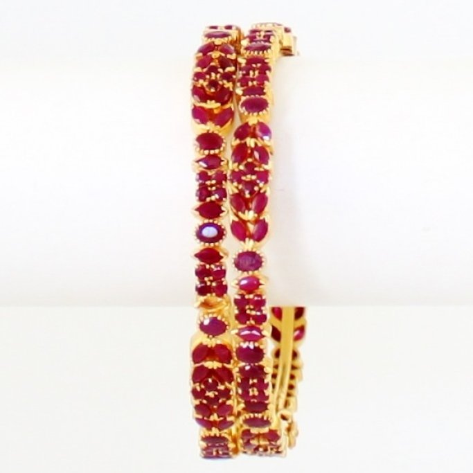 A1Jewellers's tweet photo. BARGAIN
Indian Ruby bangles/Karas (Pre-owned)
https://t.co/33KKWiyH61

#Ruby #Bangles #Preownedjewellery #Karas #BARGAIN #Bridal #Rubybangles #Pure #Stone #women #ladies #weddinggift #wedding #Anniversary #Traditionalgems #Aniversarygift #BirthdayGifts #Manchester #uk https://t.co/VZGs5MRpPK