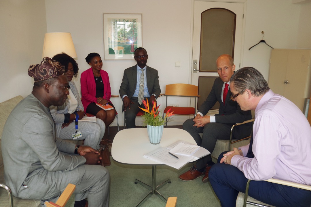UNFPA-RDC (@unfpardc) on Twitter photo Merci <a href="/SwedeninDRCongo/">Sweden in DR Congo</a> pour accord d’appui budgétaire programme avec <a href="/UNFPARDC/">UNFPA-RDC</a>. Appui de qualité qui permet prédictibilité des ressources, efficacité & synergie des interventions. 🇸🇪 est avant-gardiste pour les droits et choix en santé sexuelle et reproductive <a href="/SweMFA/">Swedish Ministry for Foreign Affairs</a> <a href="/Atayeshe/">Dr. Natalia Kanem /she/her/ella/</a> Merci <a href="/SwedeninDRCongo/">Sweden in DR Congo</a> pour accord d’appui budgétaire programme avec <a href="/UNFPARDC/">UNFPA-RDC</a>. Appui de qualité qui permet prédictibilité des ressources, efficacité & synergie des interventions. 🇸🇪 est avant-gardiste pour les droits et choix en santé sexuelle et reproductive <a href="/SweMFA/">Swedish Ministry for Foreign Affairs</a> <a href="/Atayeshe/">Dr. Natalia Kanem /she/her/ella/</a>