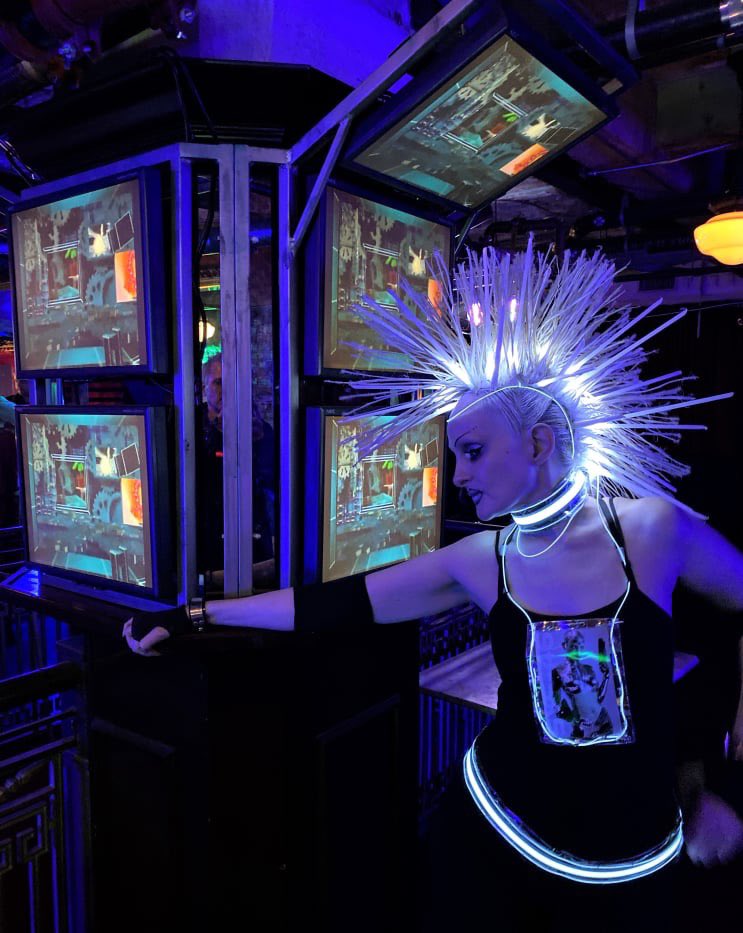NeotropolisBar's tweet image. Tomorrow (Saturday December 7th) is the ABSOLUTE LAST NIGHT EVER to experience #neotropolisbar! Come see what all the cyber-noir fuss is about. (Thank you to Shannon ChromeGirl for this and many other photos!)                       bit.ly/neotropolisbar