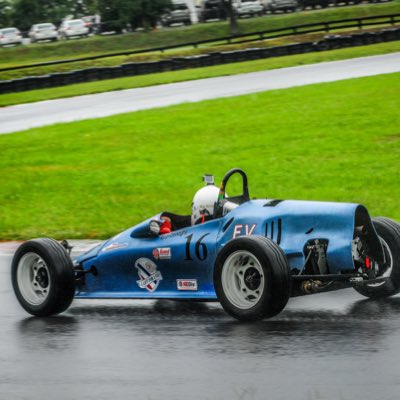 elwood316's tweet photo. Back at it on Twitter! Check our Donaghy Racing Team for more! #donaghyracingteam #aliftforavet #formulavee #fv #whyirace #indycar #formula1 #f1 #formula1bound #f1bound #philadelphia #philly #rhawnhurst #work #life #bestjobever #AK #NewProfilePic https://t.co/8w8J0FAqLB
