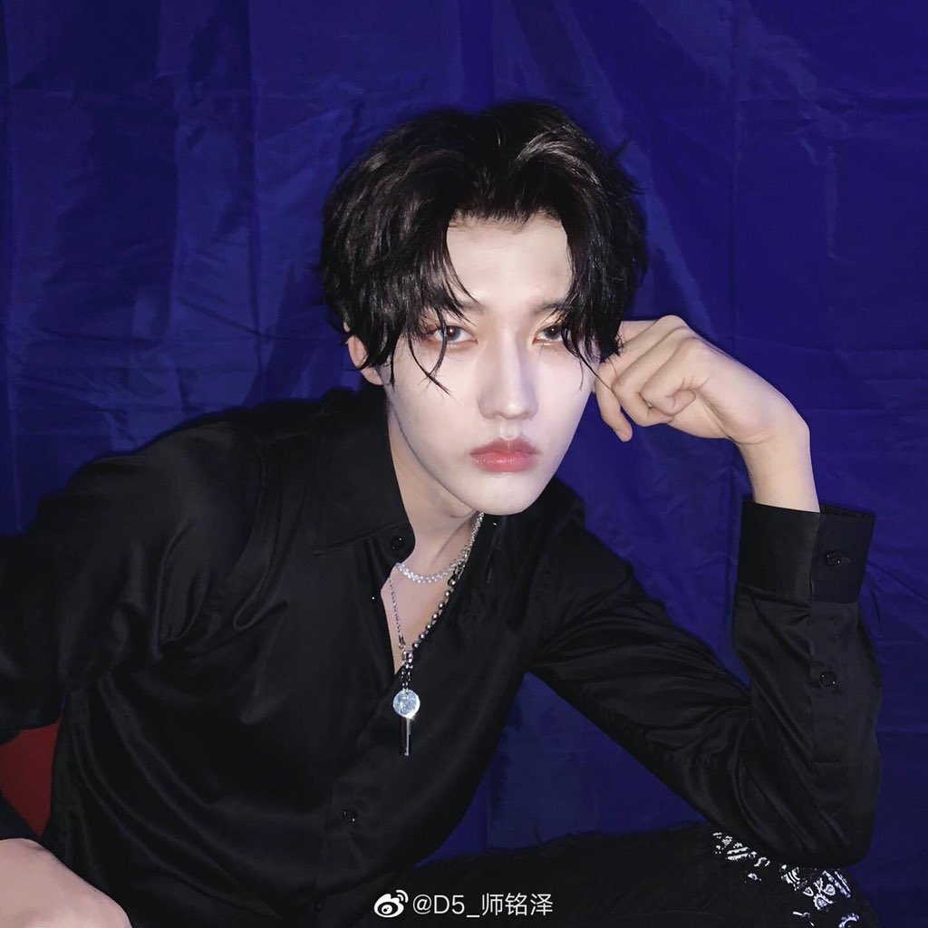 yaomingming1997's tweet photo. ➳191206  ︴#ShiMingze
〘💌〙 Weibo update
[#师铭泽 #Desert5 #沙漠五子 #BGProject] ♡ https://t.co/9MNMHeCIE0
