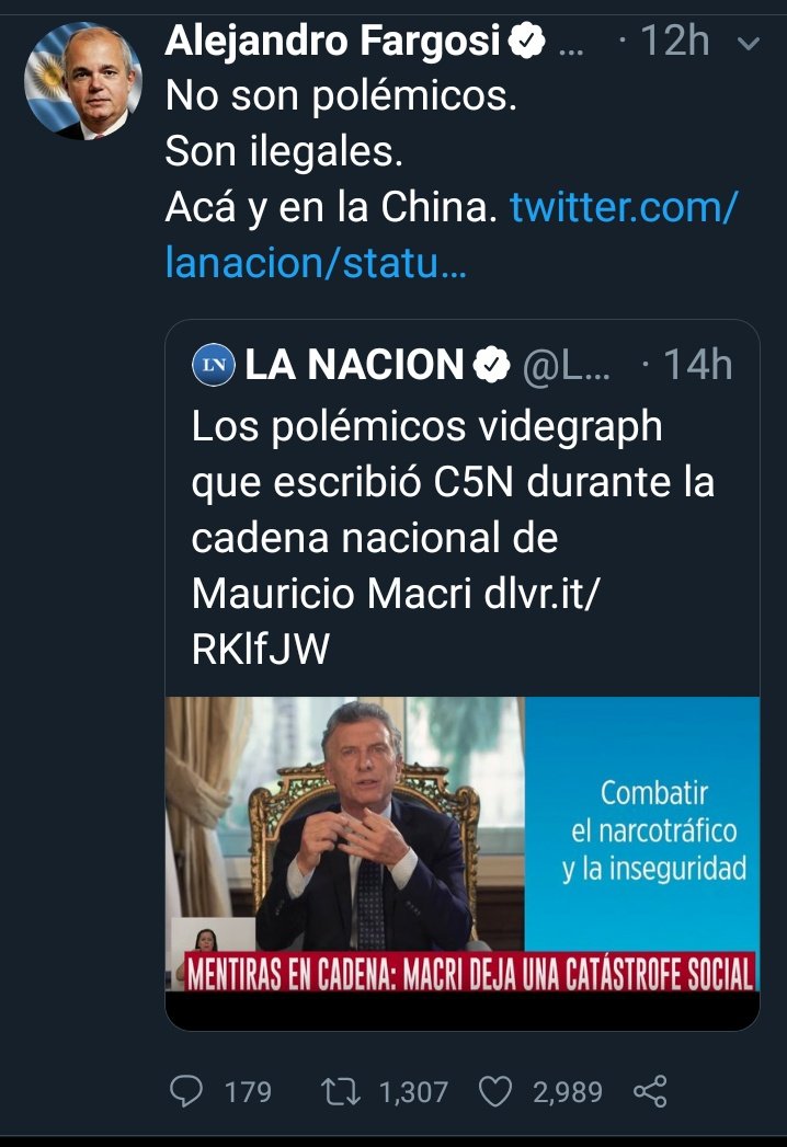 2Marceargentina's tweet photo. Decir la verdad es ilegal en el mundo paralelo de estos personajes.
Cadena de mentiras.
Mentiras en Cadena.
Fue exactamente éso.
Y no es ilegal decirlo q yo sepa.
Córrase, viene un Pueblo marchando. Y no nos van a detener ni lastimar más.
Primero el Pueblo.
#FueraOperadores https://t.co/b4TLLu7Pk4