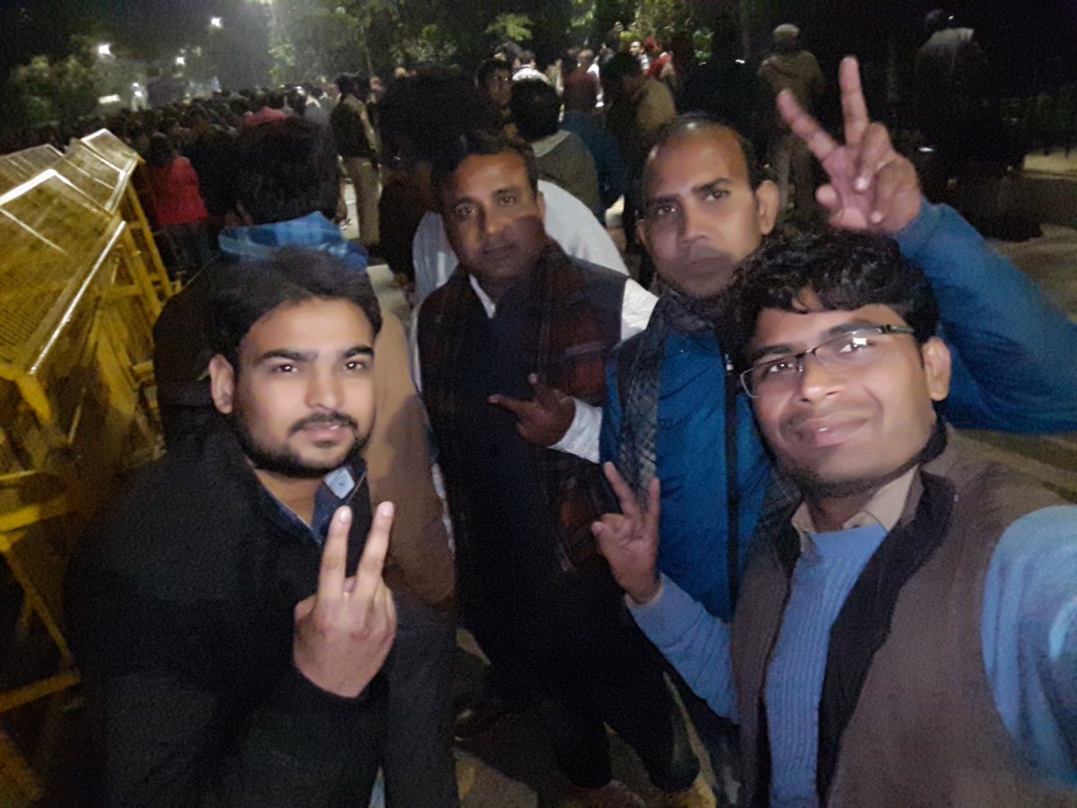 PSYadav57471165's tweet image. #onetimeregulation4AbsorptionofDUADHOC
#DUadhocABSORPTION
#OneTimeRegulationForAbsorption
#OnlyAbsorption 
#ABSORPTIONof6500_DUadhocs
 @DrRPNishank @ArvindKejriwal @PMOIndia @VPSecretariat @Delhi_U
@MHRD @ndtv @ndtvindia @aajtak @IndiaToday @ABPNews