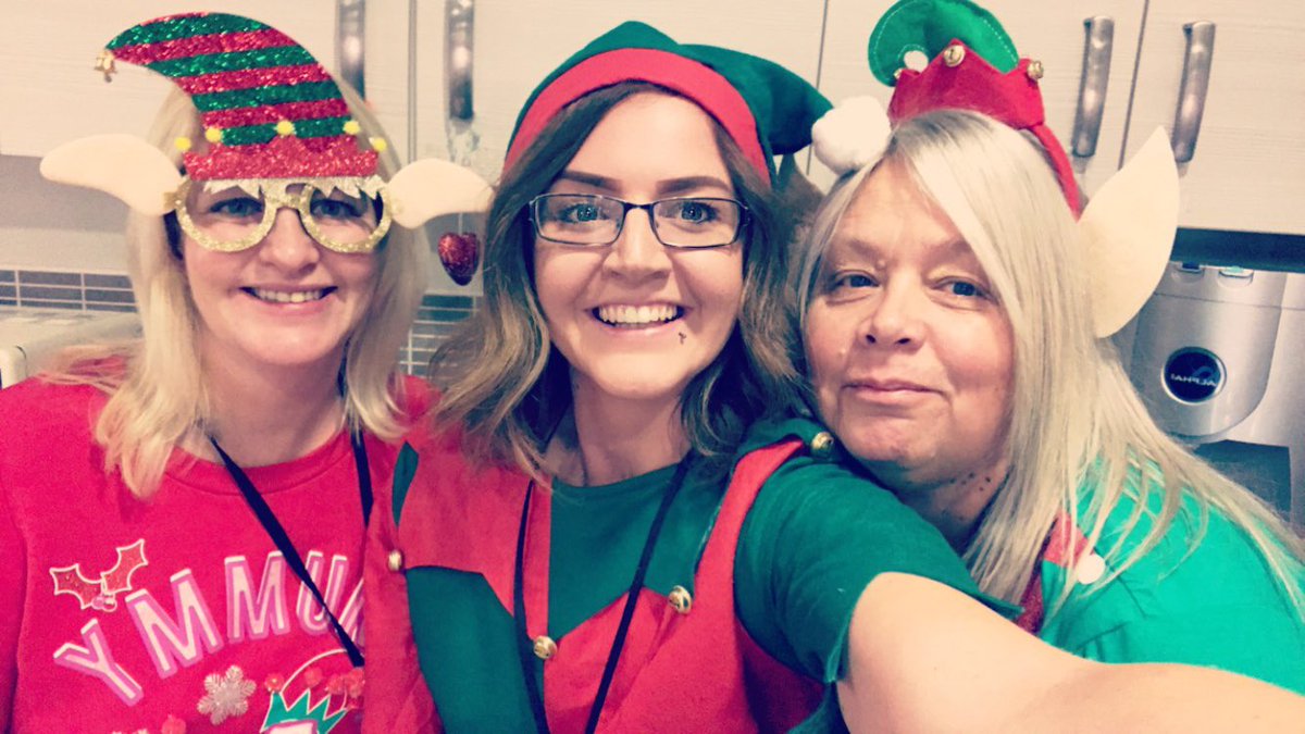 nataleee_'s tweet photo. #ElfDay in aid of Alzheimer’s Society at Llys Jasmine today with our own celebrity! Over £125 raised! @FCCSocialCare @PulestonDavies https://t.co/lxZMLo6ljf