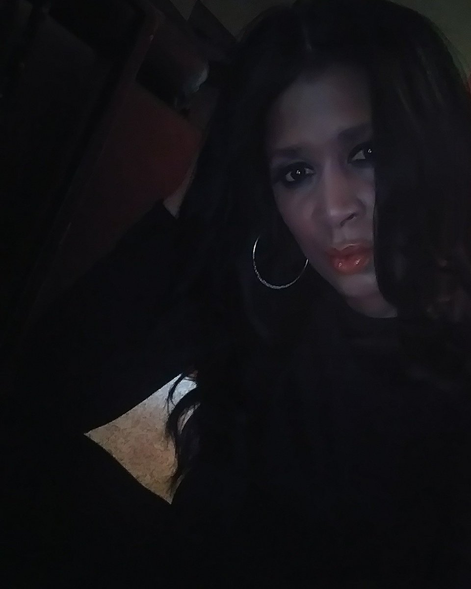 poweroftenacity's tweet image. Real Talk REAL ROBIN 
Smh 😎little old me is a force to be reckoned with. For the people about the people.I will hold it down 💯 for who and what I believe in #Facts 
Ms Age No Factor @agenofactor
@theejvet 
 #HardHustle #life  #RadioPersonality #Model   #podcast #hothost  #🔥