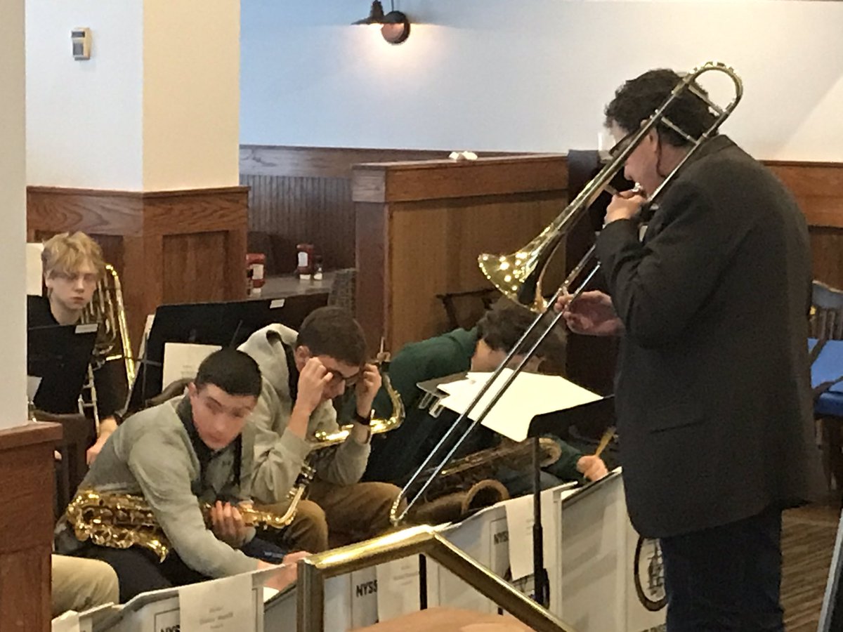 CassTbn's tweet photo. All State Jazz Groovin Hard with Michael Davis conducting and our own Michael Golub playing lead trumpet!! @SCSD_HSW @SCMEA_NYS @SHSWTriM @fomofsmithtown https://t.co/pXB68QOw32