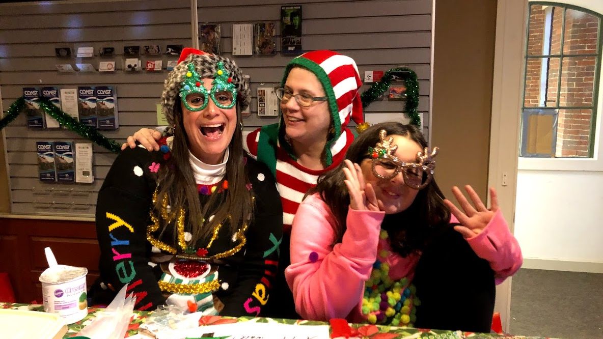 DoverArtWalk's tweet photo. TODAY - Ugly Sweaters, Beautiful Art - https://t.co/gfpiwQZQto https://t.co/w3dPljiBzY