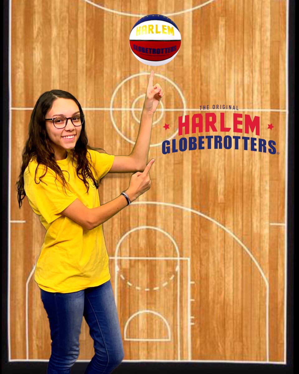 wrblnews3's tweet photo. It's almost game time!  The Harlem Globetrotters @Globies  will be at the @ColCivicCenter TOMORROW at 2:00 pm.

Tickets can be purchased at the link below: https://t.co/hW1teSatTp

Thanks go to our #OYSSquad sponsors, @McD_ColumbusGA and @KennethNugent. #CallKen #McDonalds https://t.co/TTYaL1V7Ek