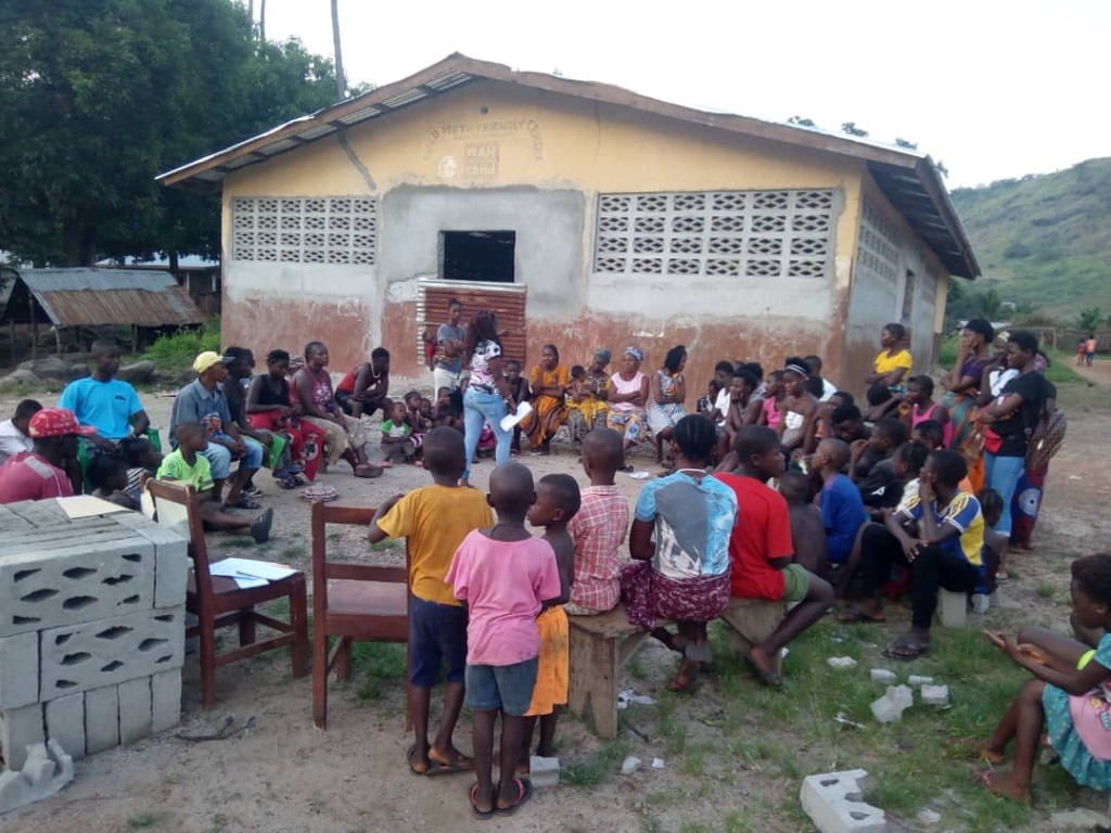 urbancampaign's tweet image. To improve the wellbeing of youth by co-design and co-create public spaces and generating ownership and participation, Urban Synergies Group released a report: TRANSFORMATIVE SOLUTION FOR YOUNG PEOPLE IN URBAN SLUMS OF SIERRA LEONE #UrbanThinkers #SDG11 ➡️worldurbancampaign.org/urban-synergie…