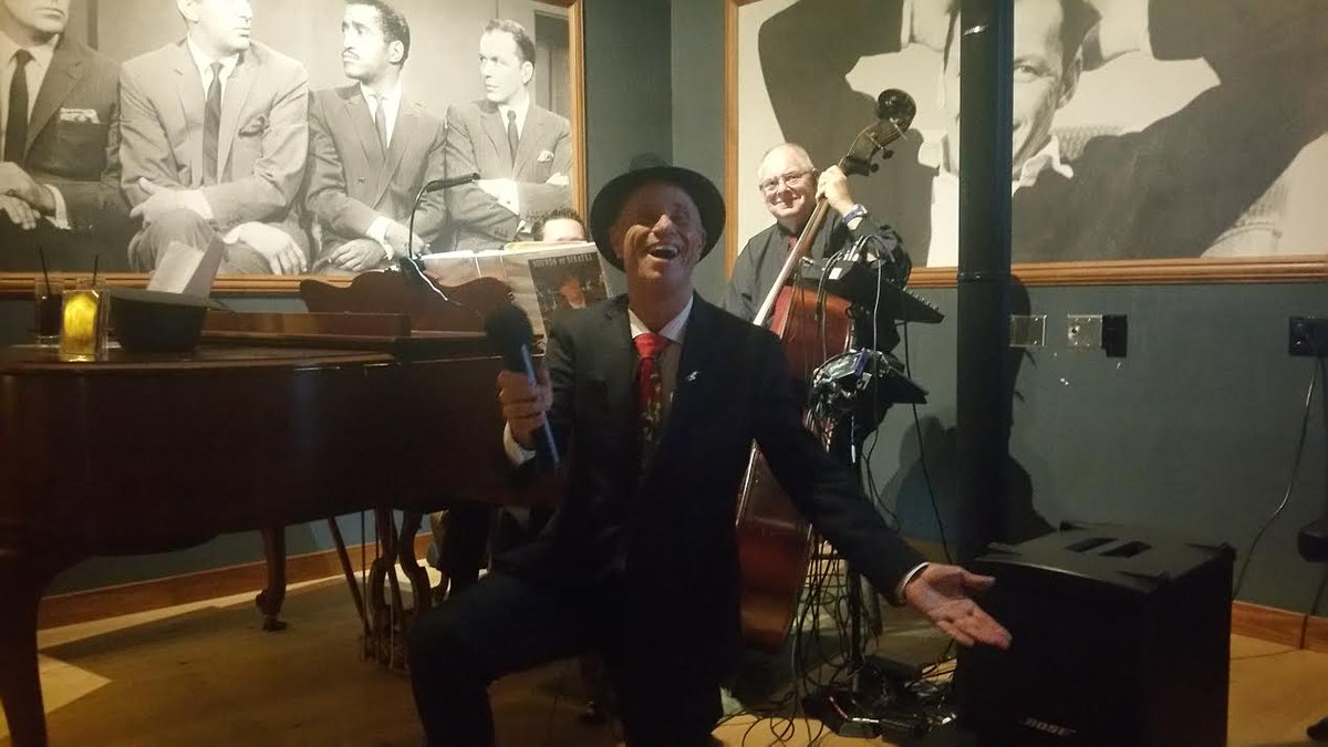 Urbain40's tweet photo. Join us Tonight!

David Roberts &amp; The Sounds of Sinatra Fridays and Saturdays at the fabulous #Urbain40 from 7pm- 10pm!

 #OrlandoFood #OrlandoCuisine #restaurantorlando 

https://t.co/4NYKgFEre5
8000 Via Dellagio Way
Orlando, Florida
T: (407) 872 -2640 https://t.co/VFm8VZJkX7
