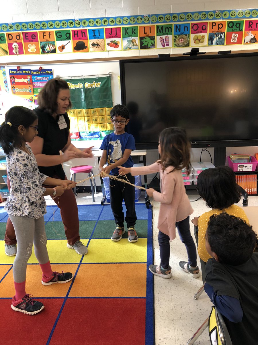 MrsHosen's tweet photo. Learning about the Powhatan Indians with @historyisfunorg! @RLCPrincipal https://t.co/1dgrlGIz5D