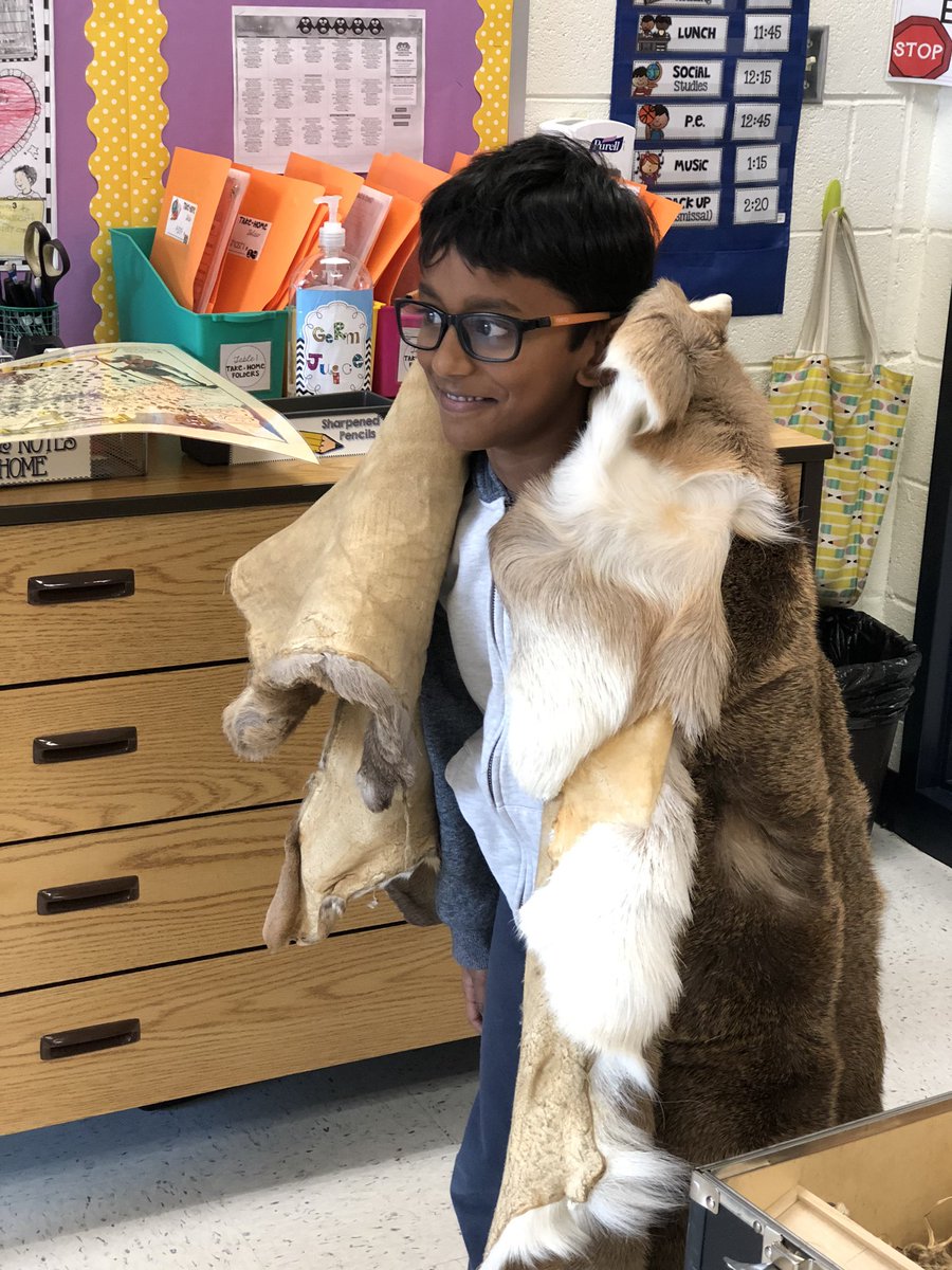 MrsHosen's tweet photo. Learning about the Powhatan Indians with @historyisfunorg! @RLCPrincipal https://t.co/1dgrlGIz5D