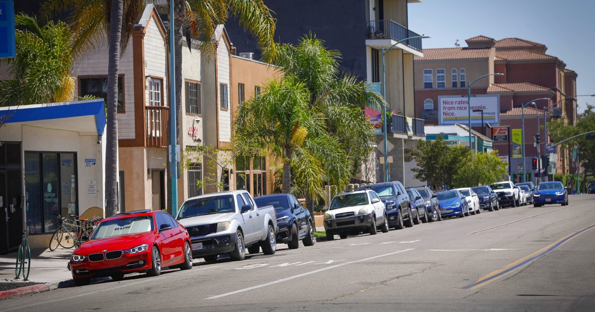 City moves forward North Park bikeway, removing nearly 450 parking spots dlvr.it/RKnY9t [Top Stories]