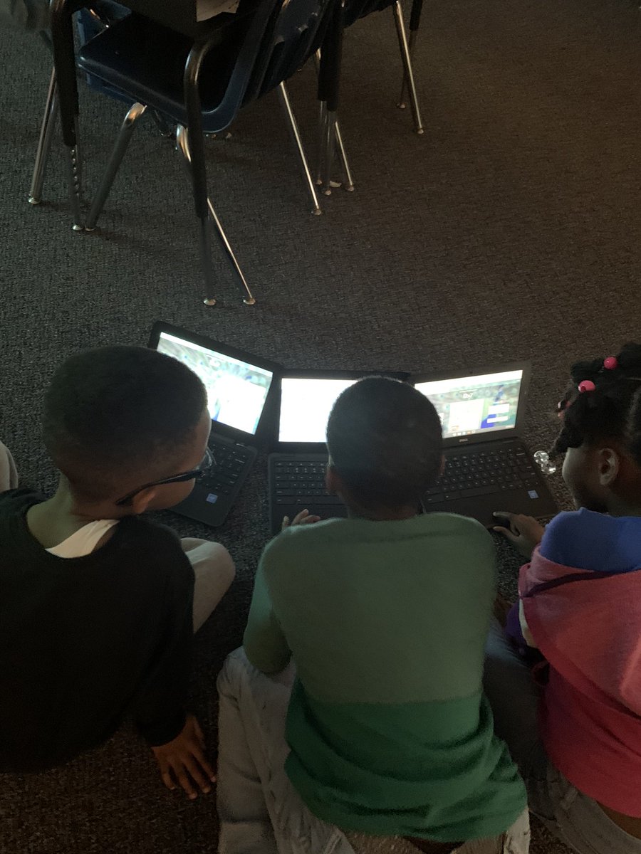 NSEhooks's tweet photo. https://t.co/pQ6uX9UGkF is a huge hit in my class. They LOVE competing with one another in a friendly competition. #math #fun @NSEKiser https://t.co/Ho3ovCeStr