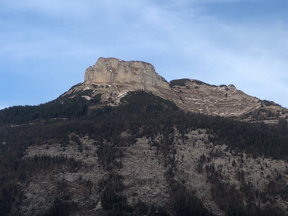 UlrikeHuemer's tweet photo. #time-out #timeforthinking #timeforbeing #nostress #altaussee https://t.co/XP0e74qrCS