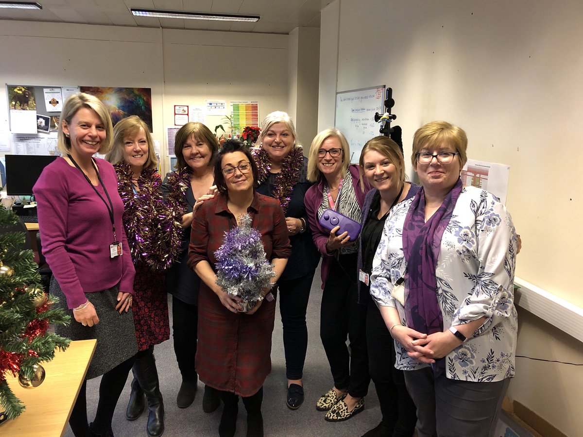 EducationTony's tweet photo. Our wonderful education teams are looking fantastically festive in purple! #purplewinter #purpledarlo #lovedarlo ⁦@suzyjoyner⁩ ⁦@CalvinKipling⁩ ⁦@EllyBabyJelly⁩ ⁦@JennyFruit⁩ ⁦@GEasterlowSEND⁩ ⁦@DavidLeanLeano⁩ https://t.co/YaGrG5ykQ8