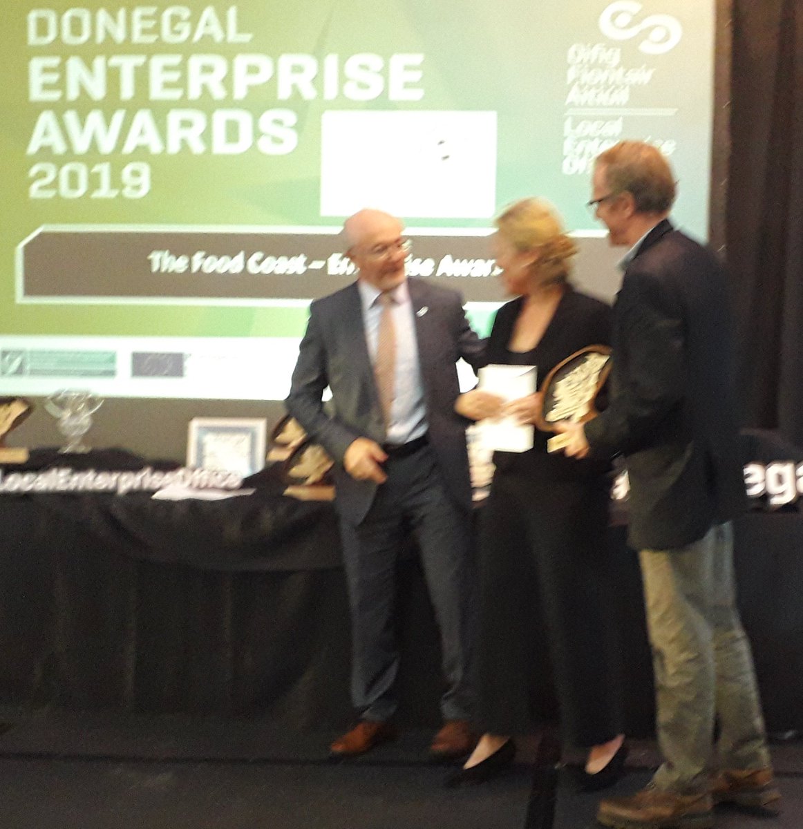 donegalcouncil's tweet photo. The Creative Coast Award goes to #TheBothy The Food Coast Award goes to #Filligans Best Innovation Award to #ThePearinPaper, Best Export Award to #MulroyBayMussels #DEA19 #Makingithappen https://t.co/6XH0d4W7Sy