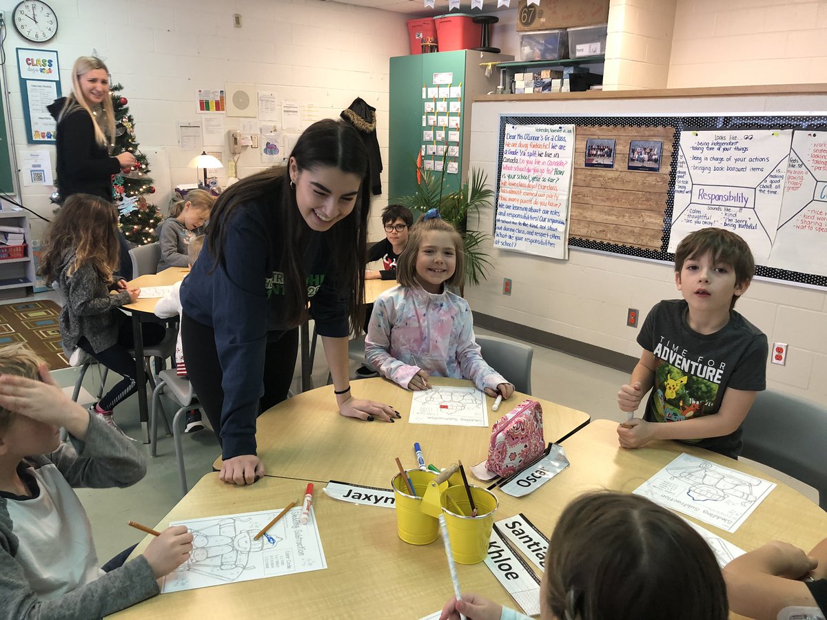 StJamesOCSB's tweet image. Amazing student leadership from @HolyTrinityOCSB @SGauthierOCSB The students are having a great day! #learningpartnerships