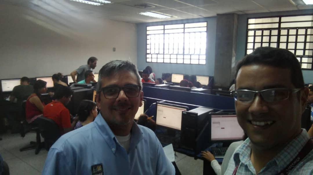 Primera Evaluación realizada por el Prof <a href="/arnoldomorillo/">Arnoldo J. Morillo G.</a> en los laboratorios de la <a href="/facesuc1/">faces_uc</a>, utilizando el Aula Virtual de la Facultad, plataforma Moodle. <a href="/dtaucarabobo/">dtauc</a> <a href="/Dticfacesuc/">DTICFacesucbárbula</a> <a href="/UCarabobo/">Universidad de Carabobo</a> <a href="/TiempoUC/">Tiempo Universitario</a>