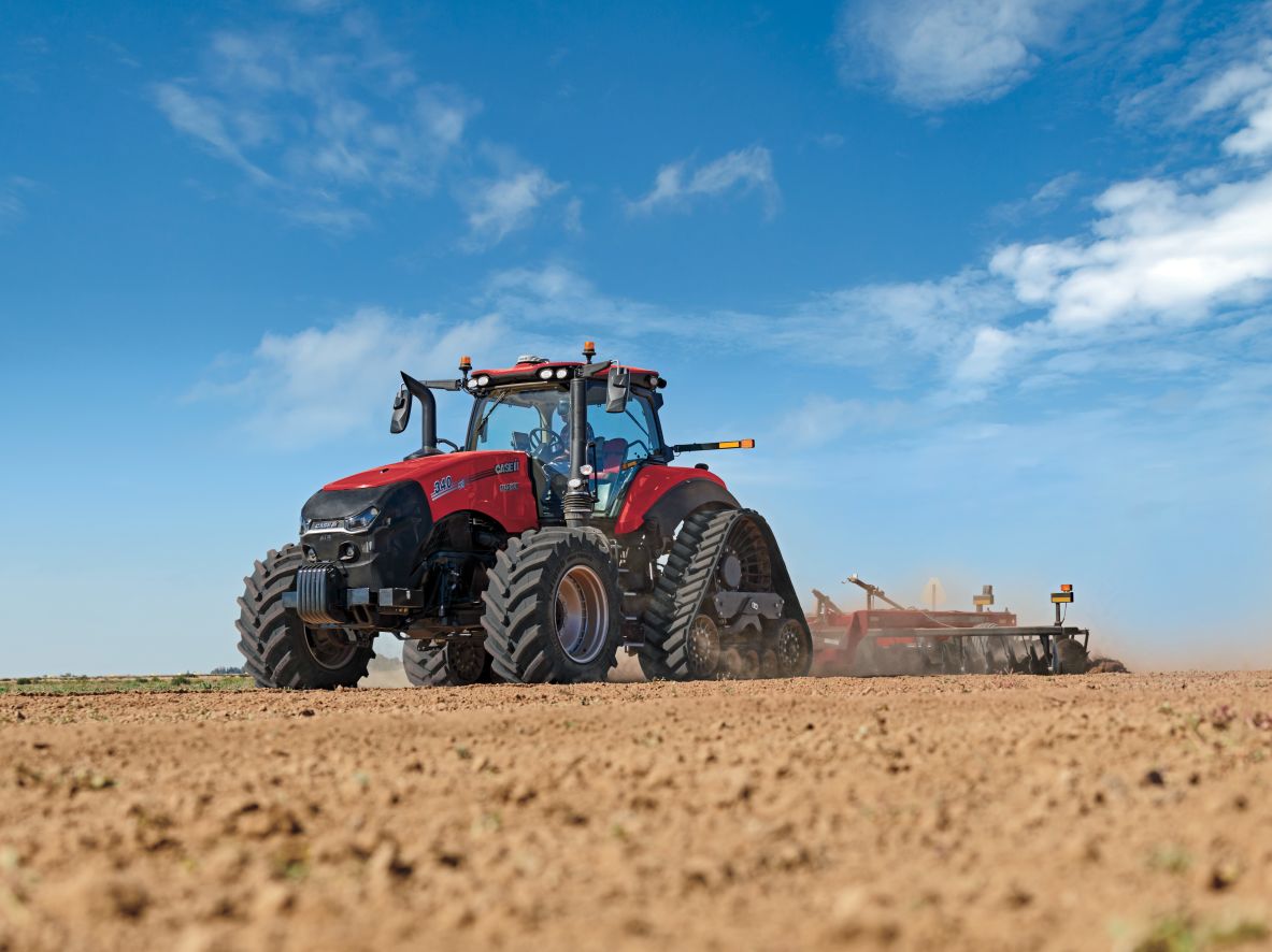 johnson_tractor's tweet photo. AFS Connect Magnum series tractors allow you the freedom to farm your way. Stop into our Janesville location to see the new AFS Connect Magnum for yourself! https://t.co/LDY42sj5jh https://t.co/faE4ln9pDj