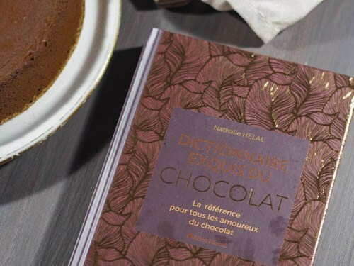 🍫📖DICTIONNAIRE EXQUIS DU CHOCOLAT📖🍫
Pour les amoureux de chocolat, je sais qu'il y en a ici ;-) , les curieux ou si vous êtes en quête de cadeaux de Noel gourmands, je vous recommande le dictionnaire exquis du chocolat de Nathalie Helal
De A à Z une … ift.tt/2Lp04YL