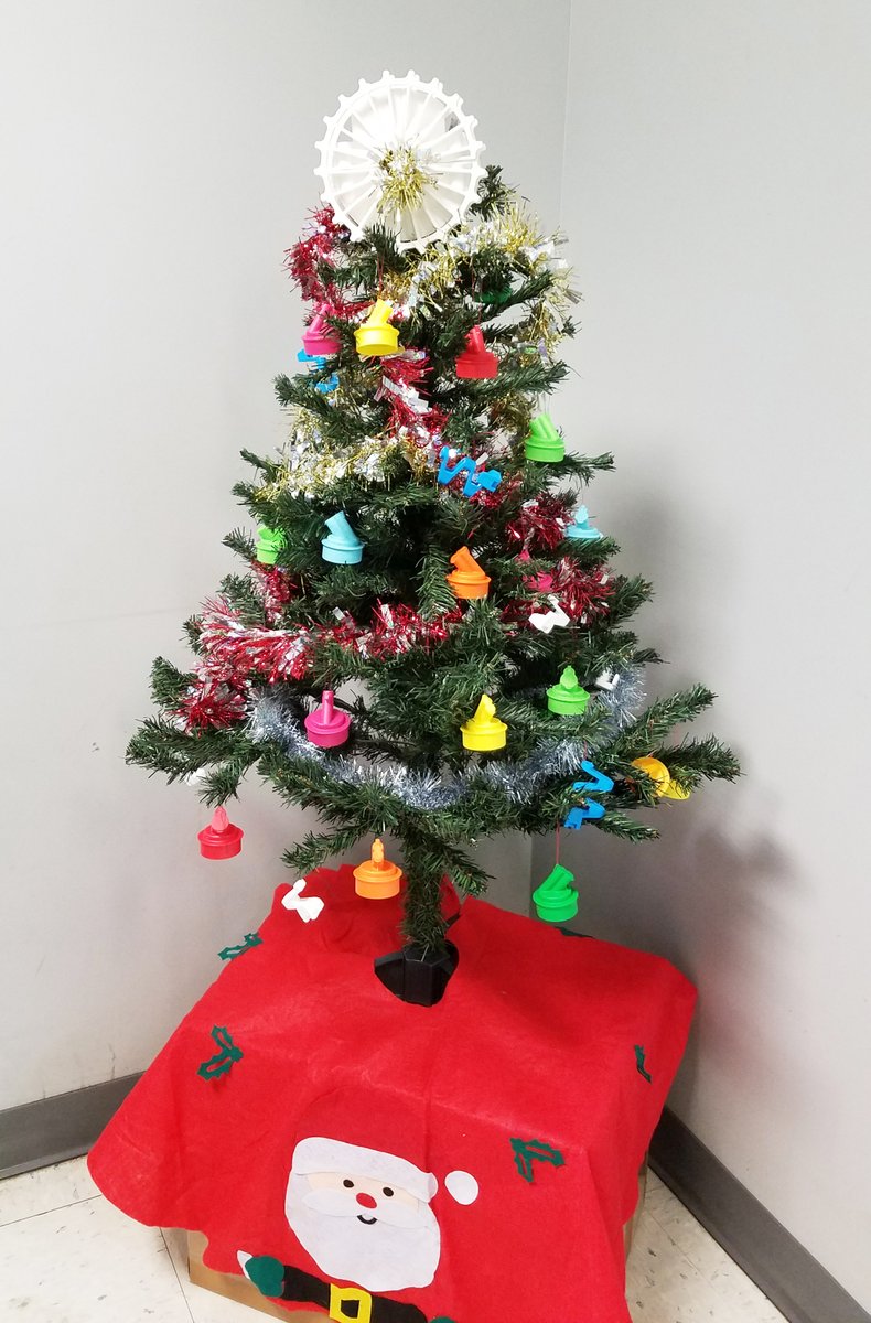Viking Plastics On Twitter It S Beginning To Look A Lot Like Christmas At Our Louisville Ky Plant Thank You To Doris Rich And Megan Layton For Decorating The Break Room Christmas