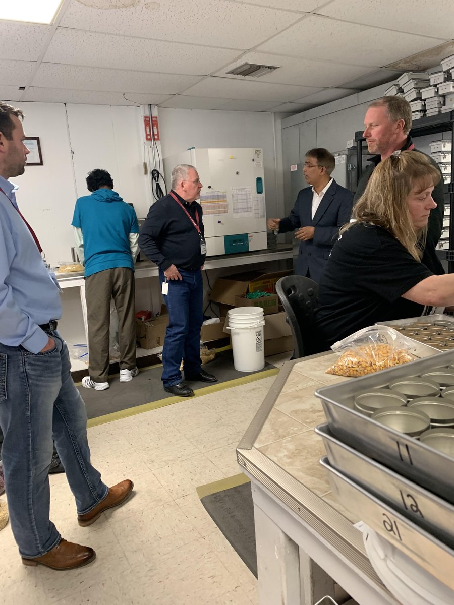 AGI_Digital's tweet photo. One stop in the #SureTrackClinic day is the AGI SureTrack Grain Lab. We’re always learning, testing and researching new ways to help farmers bring increased value and profits back to the farms… and it starts with science! #SureTrackFARM #FarmProfit #GrainStorageManagement https://t.co/lco7H5SMTa