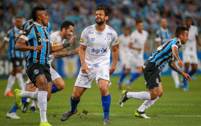 Cruzeiro perde outra e precisará de combinação de resultados para não cair

jornalsomos.com.br/brasil/detalhe…

#esporte #futebol2019 #Brasileirao2019 #resultados #resumo #Cruzeiro