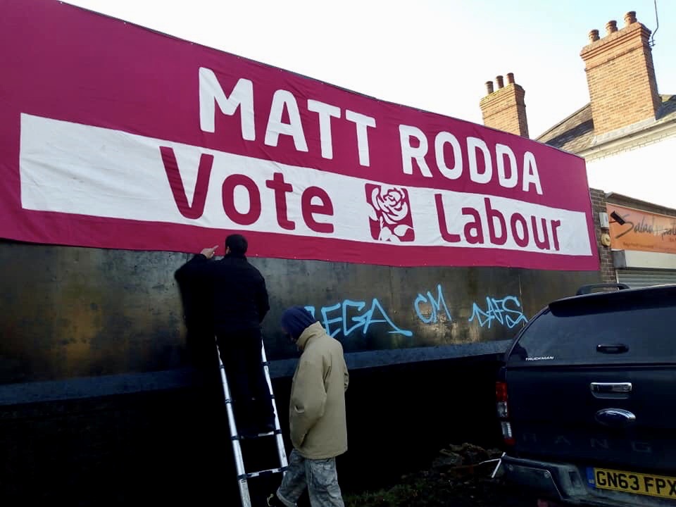 WoodleyLabour's tweet photo. This fabulous banner was lovingly hand-made by some local members. https://t.co/b59I0ZRepN