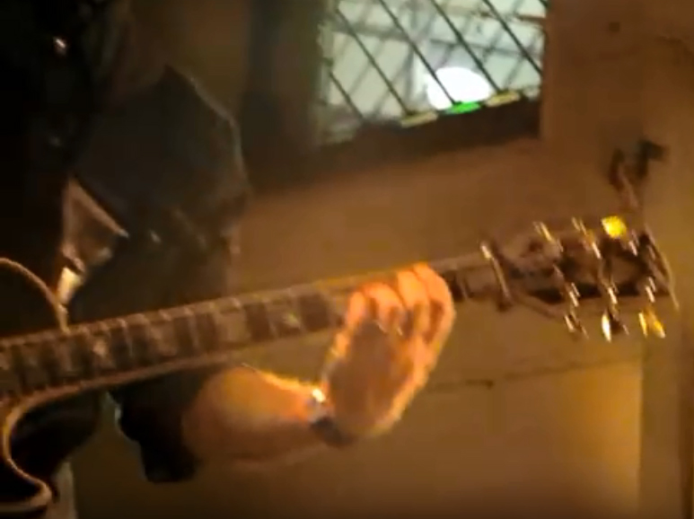 Death of Samantha, "Couldn't Forget About (That One Item)" live at <a href="/WRUW/">WRUW-FM 91.1</a> Studio-a-Rama, 2012. Video  by <a href="/loudn/">َ</a> 
youtube.com/watch?v=FClWYp…